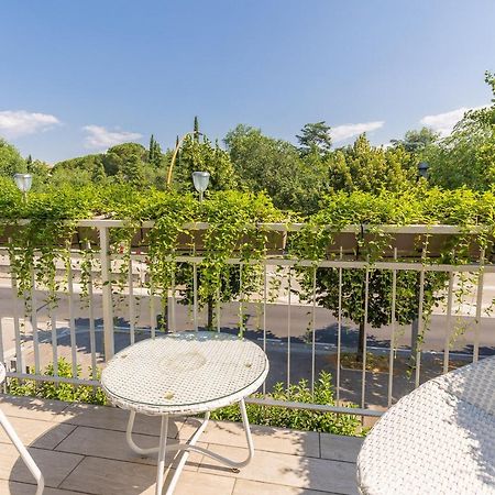 Crys: Apartments, Holiday, Business, Blu Verona Eksteriør bilde
