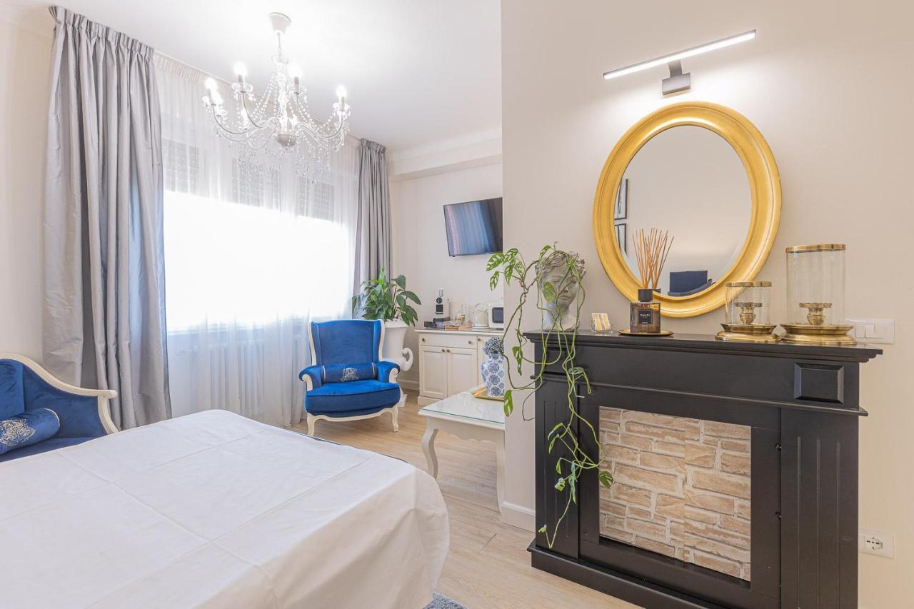Crys: Apartments, Holiday, Business, Blu Verona Eksteriør bilde
