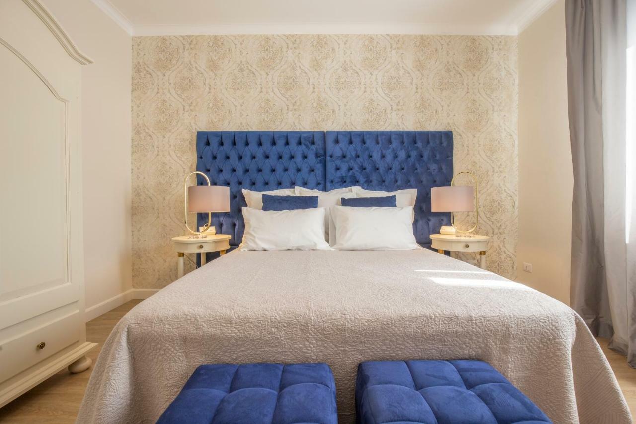 Crys: Apartments, Holiday, Business, Blu Verona Eksteriør bilde